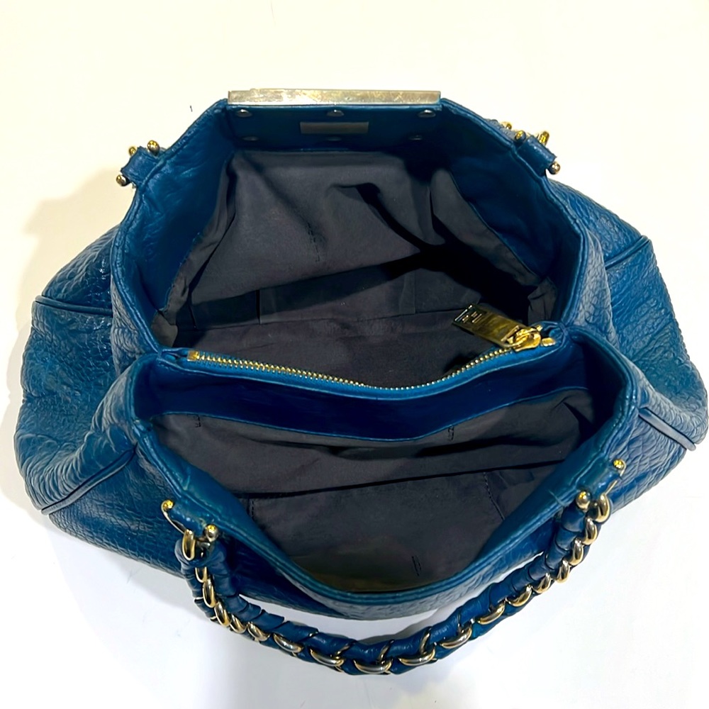Authentic Fendi bag - Picture 8 of 13